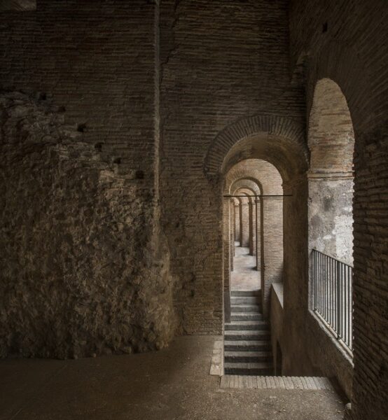 Camminamento delle Mura Aureliane di Via Campania (Permesso Speciale)